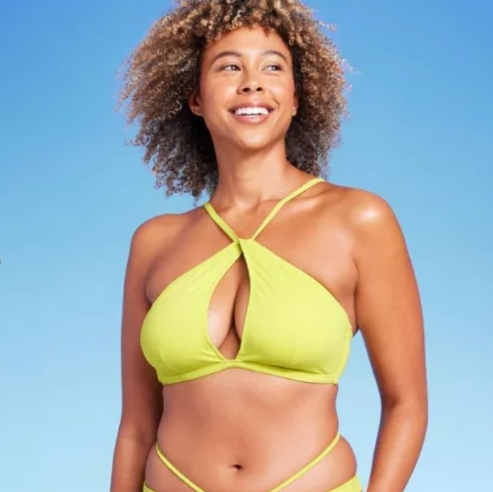 NWT Shade and Shore Lime Green Keyhole Halter Bikini Top 36C